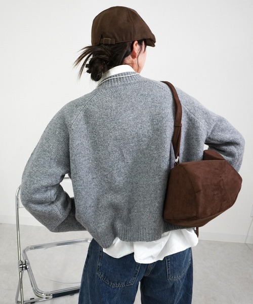 gossara(ゴサラ)の「スエード横長ショルダーBAG(ショルダーバッグ・レディース・ブラック/ダークブラウン・FREE)」の20枚目の写真