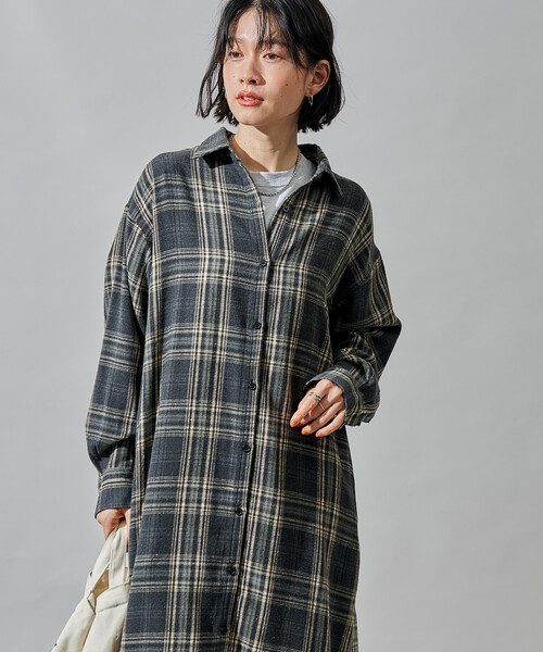 FREAK'S STORE（フリークスストア）の「オンブレチェック シャツワンピース/ ネルシャツワンピース（ワンピース・レディース・ネイビー/チャコールグレー・ﾌﾘ-）」の10枚目の写真