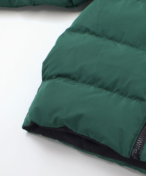 BeBe（ベベ）の「【撥水】リップストップ×タフタリバーシブル中綿ブルゾン（ブルゾン・キッズ・ブラック/ブルー・100cm/110cm/130cm/120cm/140cm/150cm）」の8枚目の写真