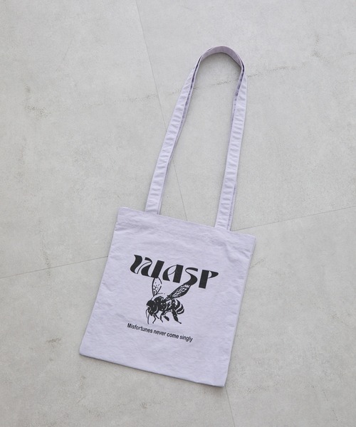 COLONY 2139（コロニートゥーワンスリーナイン）の「ナイロンロングハンドルミニトートバッグ（トートバッグ・レディース・シルバー/レッド/ピンク/パープル・FREE）」の6枚目の写真