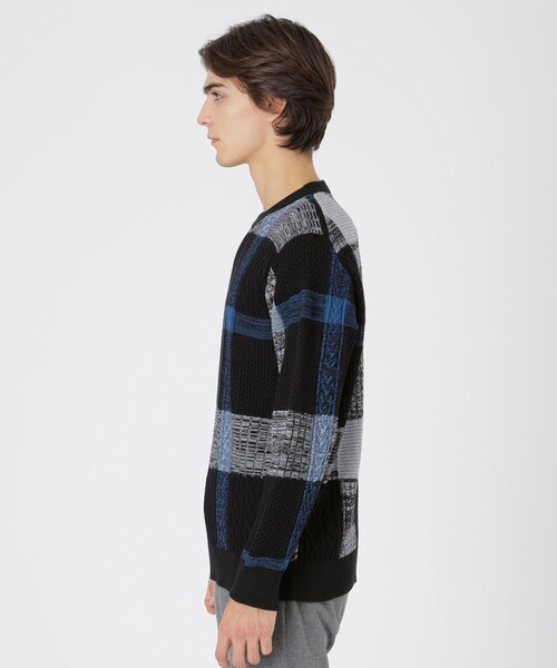 BLACK LABEL CRESTBRIDGE（ブラックレーベル・クレストブリッジ）の「テクスチャーミックスクレストブリッジチェックニット（ニット/セーター・メンズ・ベージュ系その他5/ブラック・L/M/XL）」の4枚目の写真