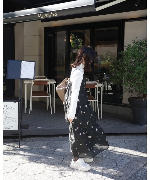 JUMELLE（ジュメロ）の「ティアードキャミドレス（ワンピース・レディース・ブラック/ベージュ・FREE）」の15枚目の写真