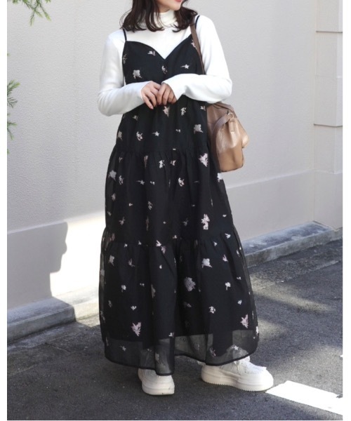 JUMELLE（ジュメロ）の「ティアードキャミドレス（ワンピース・レディース・ブラック/ベージュ・FREE）」の6枚目の写真