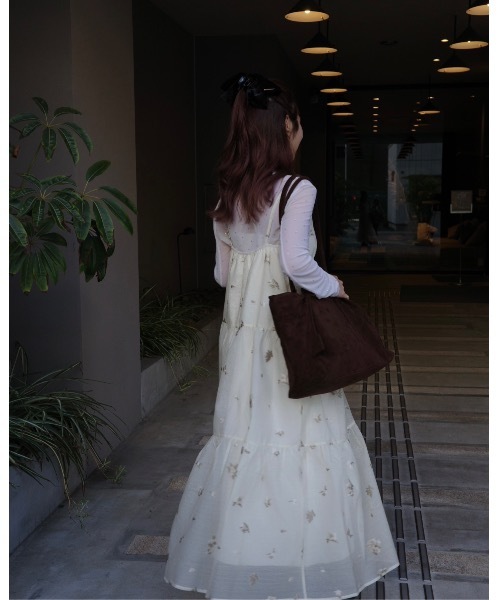 JUMELLE（ジュメロ）の「ティアードキャミドレス（ワンピース・レディース・ブラック/ベージュ・FREE）」の21枚目の写真