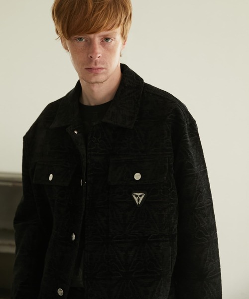 BOY LONDON(ボーイロンドン)の「【BOY LONDON】BOY VELVET JACQUARD JACKET BLACK(ブルゾン・メンズ・ブラック・X-LARGE/LARGE/MEDIUM)」の1枚目の写真