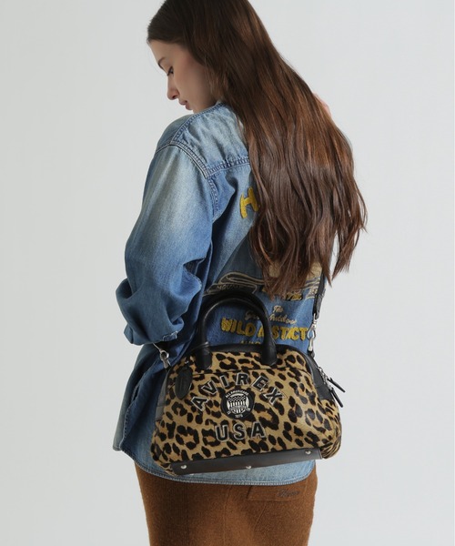 AVIREX（アヴィレックス）の「《直営店限定》LX VARSITY LEATHER MINI BOSTON BAG（ボストンバッグ・レディース・レオパード/マスタード・F）」の11枚目の写真