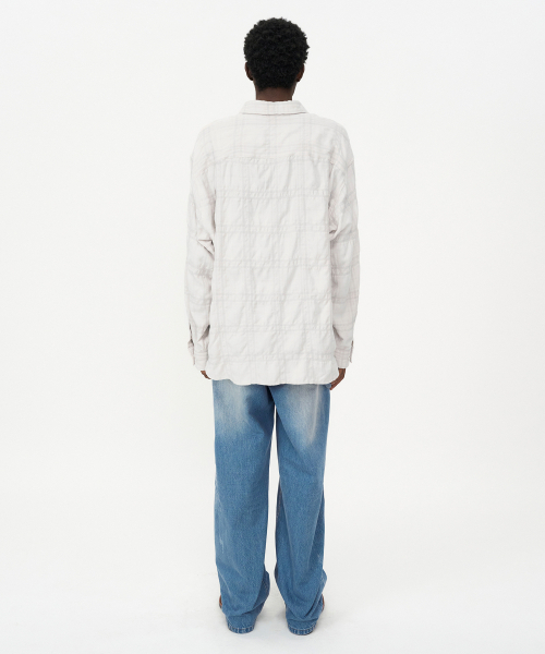 INSILENCE(インサイロンス)の「デミジウォッシュデニムパンツBLUE(デニムパンツ・レディース・その他・MEDIUM/LARGE/SMALL)」の3枚目の写真