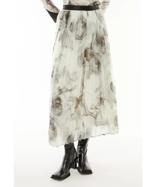 casane（カサネ）の「CASANE（カサネ）Marble paint pleated skirt（スカート・レディース・アイボリー/イエロー・F）」の8枚目の写真
