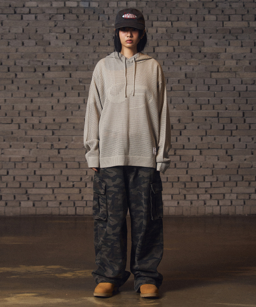 F.ILLUMINATE(フィルミネイト)の「シンボルメッシュフードニット-ブルー(ニット/セーター・レディース・その他・MEDIUM/LARGE/SMALL)」の5枚目の写真