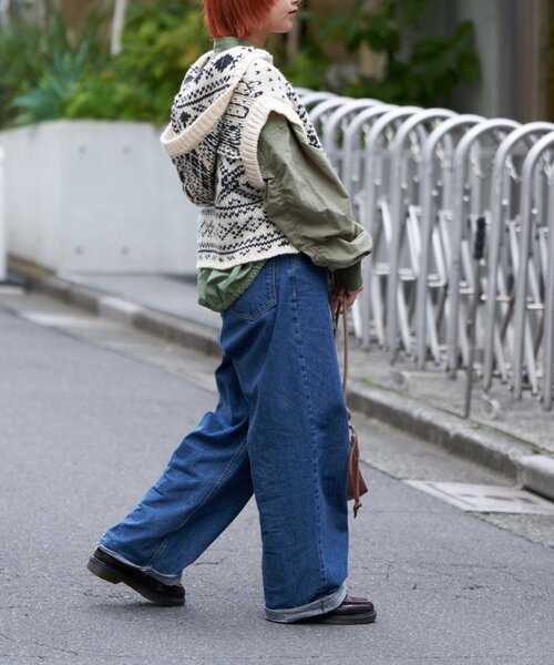 etsinta（エシンタ）の「【etsinta/エシンタ】ジャガードリメイクショートフードベスト（ニット/セーター・レディース・アイボリー・ONE SIZE）」の10枚目の写真