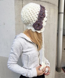 HIKA（ヒカ）の「【HIKA】フラワークロシェ編みニットCAP（ニットキャップ/ビーニー）」