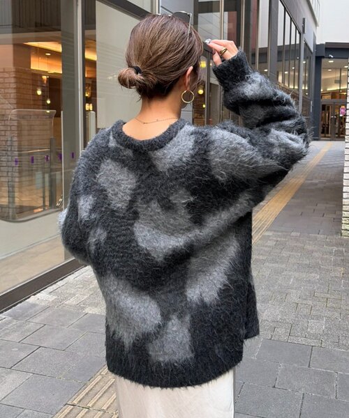 CIAOPANIC TYPY(チャオパニックティピー)の「【主役級】ニュアンス柄シャギーニット(ニット/セーター・レディース・アイボリー/サックスブルー/チャコールグレー・ONE SIZE)」の4枚目の写真