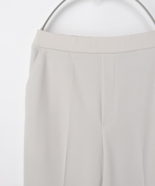 Honeys(ハニーズ)の「【抗菌防臭】セミフレアパンツ(スラックス・レディース・ブラック/ネイビー/グレイッシュベージュ・L/S/M/LL)」の11枚目の写真