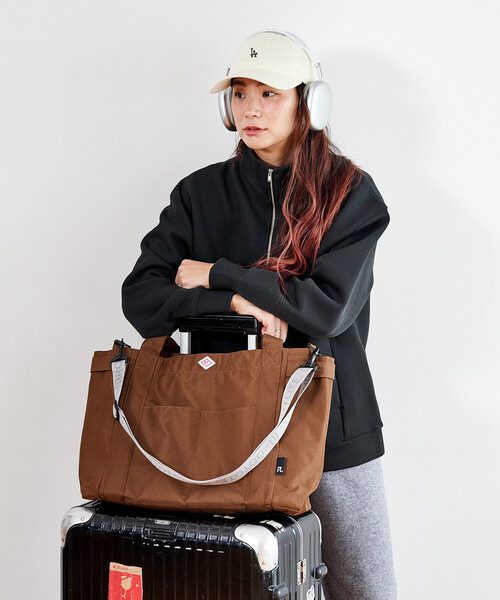 FREAK'S STORE（フリークスストア）の「ROOTOTE × FREAK'S STORE/ルートート ＜ショルダーストラップ付＞別注 ミディアムポケッツ D 撥水 トートバッグ ジャガードストラップ/ママバッグ/A4サイズトートバッグ/大容量トートバッグ（トートバッグ・レディース・ブラウン/グレー/ブラック・ONE SIZE）」の14枚目の写真