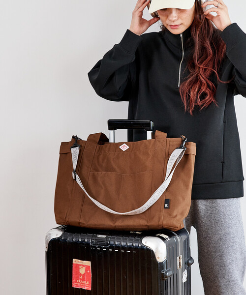 FREAK'S STORE（フリークスストア）の「ROOTOTE × FREAK'S STORE/ルートート ＜ショルダーストラップ付＞別注 ミディアムポケッツ D 撥水 トートバッグ ジャガードストラップ/ママバッグ/A4サイズトートバッグ/大容量トートバッグ（トートバッグ・レディース・ブラウン/グレー/ブラック・ONE SIZE）」の16枚目の写真