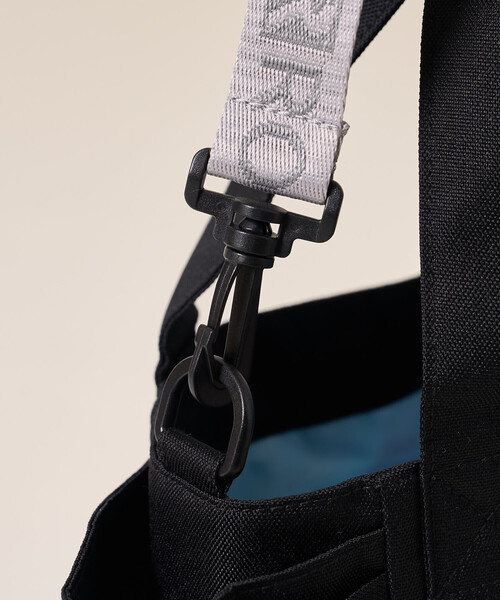 FREAK'S STORE（フリークスストア）の「ROOTOTE × FREAK'S STORE/ルートート ＜ショルダーストラップ付＞別注 ミディアムポケッツ D 撥水 トートバッグ ジャガードストラップ/ママバッグ/A4サイズトートバッグ（トートバッグ・レディース・ブラウン/グレー/ブラック・ONE SIZE）」の11枚目の写真