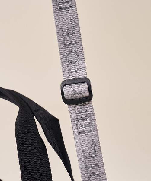 FREAK'S STORE（フリークスストア）の「ROOTOTE × FREAK'S STORE/ルートート ＜ショルダーストラップ付＞別注 ミディアムポケッツ D 撥水 トートバッグ ジャガードストラップ/ママバッグ/A4サイズトートバッグ（トートバッグ・レディース・ブラウン/グレー/ブラック・ONE SIZE）」の12枚目の写真