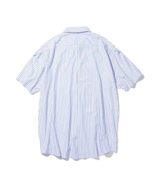 MASSNOUN(マスノウン)の「ドッティードラインストライプインバーテッドプリーツシャツ MSTST003-BL(シャツ/ブラウス・レディース・その他・LARGE/MEDIUM)」の2枚目の写真