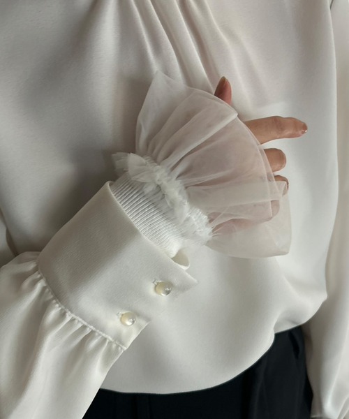 Kotoe(コトエ)の「チュール袖 アームカバー 付け袖(アームカバー・レディース・ブラック/ホワイト・FREE)」の8枚目の写真