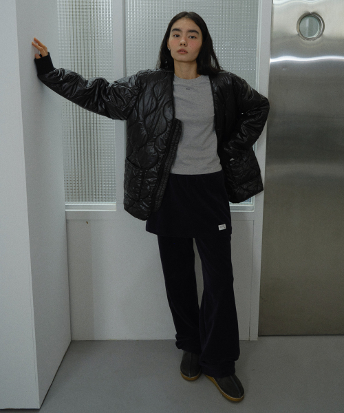 EN OR（エンオール）の「[CORE] QUILTED JACKET - BLACK（ダウンジャケット/コート・レディース・その他・FREE）」の3枚目の写真