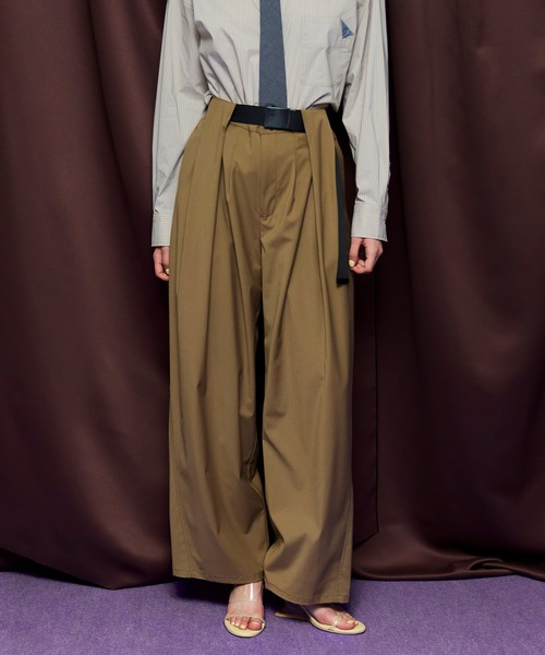 MAISON SPECIAL(メゾンスペシャル)の「Tunnel Loop Belt Set Pants/トンネルループベルトセットパンツ(その他パンツ・レディース・ベージュ/ネイビー/グレー・38/36)」の3枚目の写真