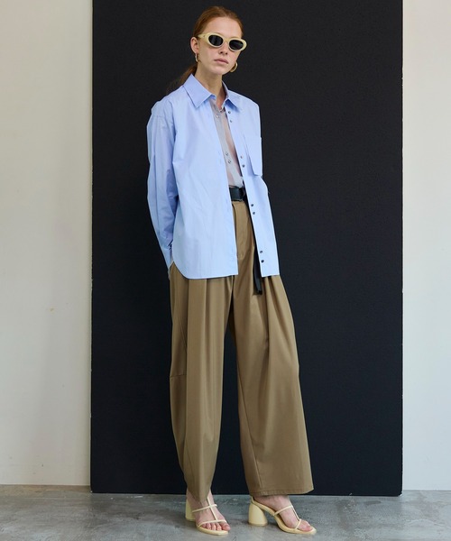 MAISON SPECIAL(メゾンスペシャル)の「Tunnel Loop Belt Set Pants/トンネルループベルトセットパンツ(その他パンツ・レディース・ベージュ/ネイビー/グレー・38/36)」の4枚目の写真