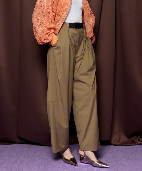 MAISON SPECIAL(メゾンスペシャル)の「Tunnel Loop Belt Set Pants/トンネルループベルトセットパンツ(その他パンツ・レディース・ベージュ/ネイビー/グレー・38/36)」の13枚目の写真