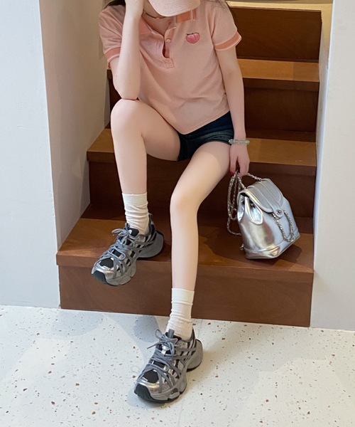 Lace Ladies(レースレディース)の「凹凸 ボリューム 厚底 レースアップ スニーカー(スニーカー・レディース・ダークグレー/ホワイト/ライトグレー・24cm/25cm/23.5cm/24.5cm/22.5cm/23cm)」の14枚目の写真