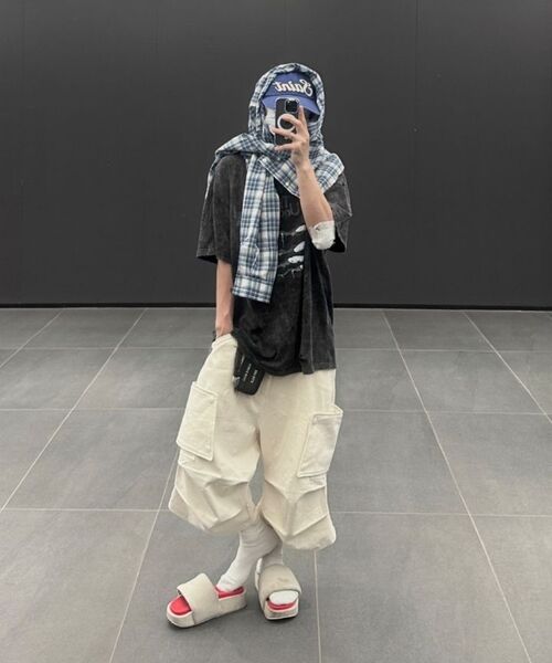 ROARINGRAD(ロアリングラド)の「25パラシュートバミューダパンツクリーム(その他パンツ・レディース・その他・LARGE/MEDIUM)」の15枚目の写真