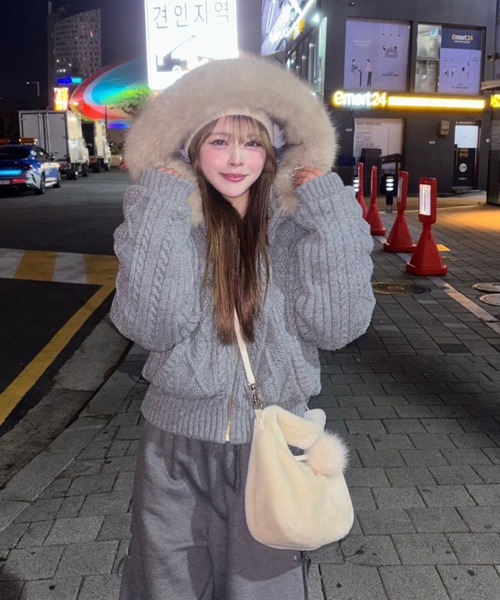 NICE CLAUP ケーブルニット中綿ブルゾン セール】ケーブルニット中綿