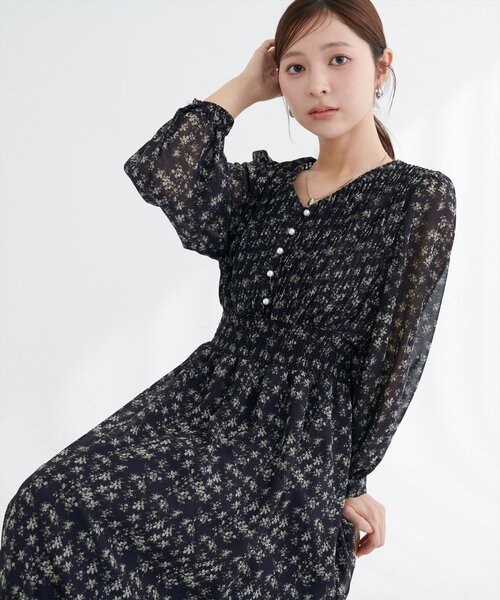 natural couture（ナチュラルクチュール）の「ピンタックプリーツお上品ワンピース（ワンピース・レディース・その他2/その他1/ピンクベージュ/その他4/その他3/チャコールグレー・FREE）」の11枚目の写真