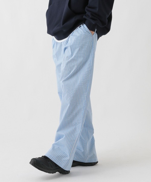 GEORGE'S(ジョージズ)の「ブロードストライプパンツ(その他パンツ・メンズ・ライトグレー/ブルー・LARGE/MEDIUM)」の2枚目の写真