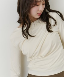 Olu. | アシンメトリードレープトップス(Tシャツ/カットソー)