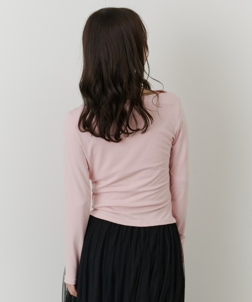 Olu.(オルドット)の「アシンメトリードレープトップス(Tシャツ/カットソー・レディース・ピンク/ホワイト/イエロー/ブラック・FREE)」の16枚目の写真