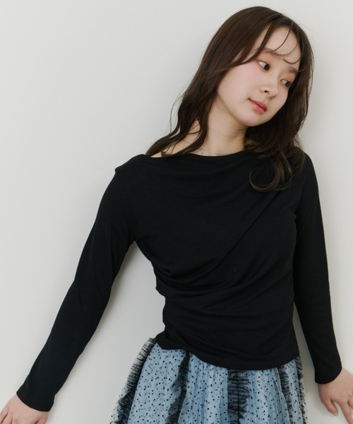 Olu.(オルドット)の「アシンメトリードレープトップス(Tシャツ/カットソー・レディース・ピンク/ホワイト/イエロー/ブラック・FREE)」の6枚目の写真