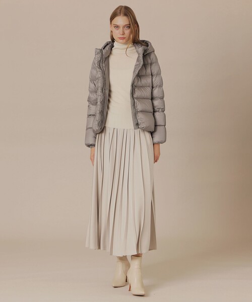 MACKINTOSH LONDON（マッキントッシュ ロンドン）の「【Precious12月号】ナイロンタフタダウンコート（ダウンジャケット/コート・レディース・グレー系その他2/ベージュ/ブラック・40/38）」の5枚目の写真