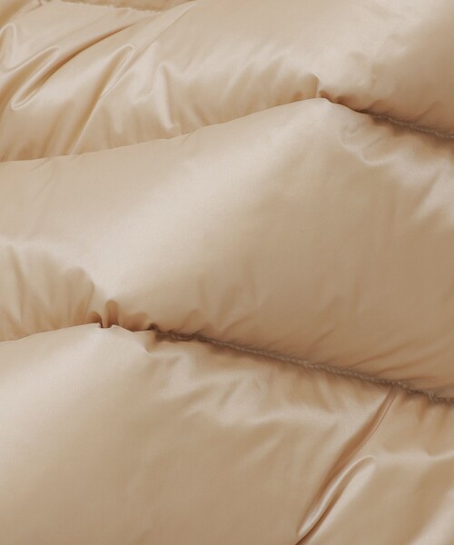 MACKINTOSH LONDON（マッキントッシュ ロンドン）の「【Precious12月号】ナイロンタフタダウンコート（ダウンジャケット/コート・レディース・グレー系その他2/ベージュ/ブラック・40/38）」の17枚目の写真