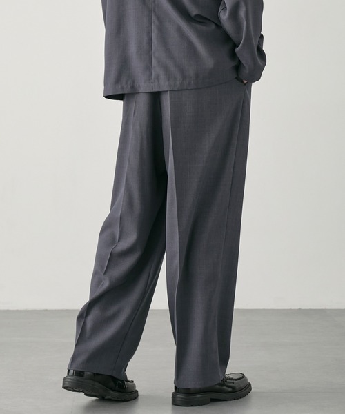 EASENCE（イーズエンス）の「【EASENCE】ハイツイステッドツイル セットアップ シングルテーラードジャケット＆センタープレス タックスラックス<速乾/UVカット/イージーケア>（セットアップ・メンズ・ライトグレー/ネイビー/モカ/チャコール・S/M/L/XL）」の7枚目の写真