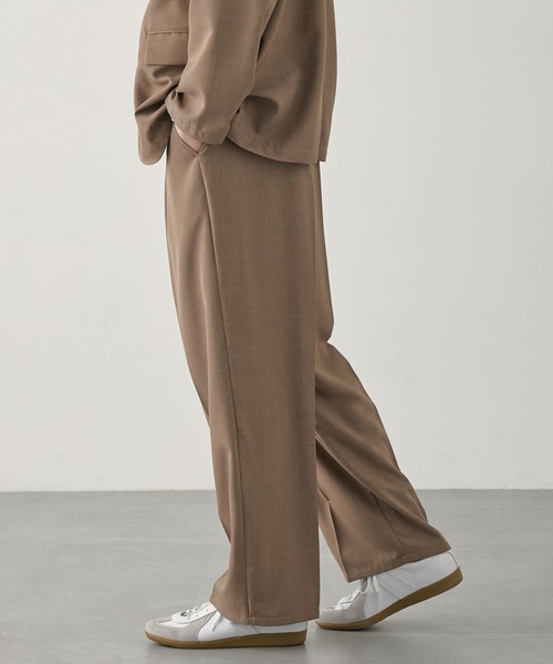 EASENCE（イーズエンス）の「【EASENCE】ハイツイステッドツイル セットアップ シングルテーラードジャケット＆センタープレス タックスラックス<速乾/UVカット/イージーケア>（セットアップ・メンズ・ライトグレー/ネイビー/モカ/チャコール・S/M/L/XL）」の22枚目の写真