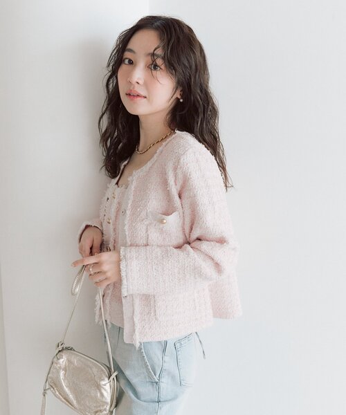 La boutique BonBon（ラブティックボンボン）の「【アンサンブル可】ファンシーツイードニットキャミ（ニット/セーター・レディース・ネイビー/オフホワイト/ピンク・FREE）」の10枚目の写真