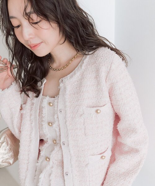 La boutique BonBon（ラブティックボンボン）の「【アンサンブル可】ファンシーツイードニットキャミ（ニット/セーター・レディース・ネイビー/オフホワイト/ピンク・FREE）」の11枚目の写真