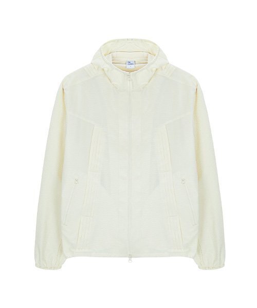 セール】TCM emboss breaker (ivory)（ナイロンジャケット