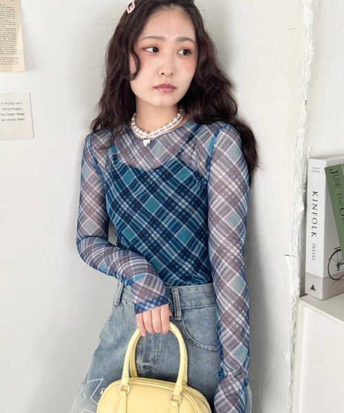 SOLLON.(ソルロン)の「チェック柄シアートップス(Tシャツ/カットソー・レディース・ブルー/ピンク/ブラック・FREE)」の2枚目の写真