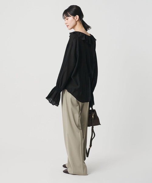 BEAUTY&YOUTH UNITED ARROWS(ビューティーアンドユースユナイテッドアローズ)の「ラッフル スキッパーブラウス(シャツ/ブラウス・レディース・オフホワイト/ブラック・FREE)」の14枚目の写真