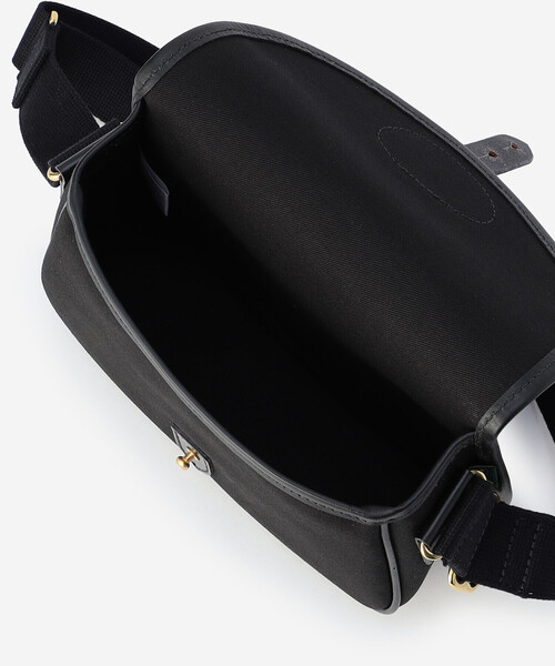 BRADY（ブレディー）の「Brady | COLNE UNISEX（ショルダーバッグ・レディース・ブラック/ホワイト系その他/カーキ・ONE）」の10枚目の写真