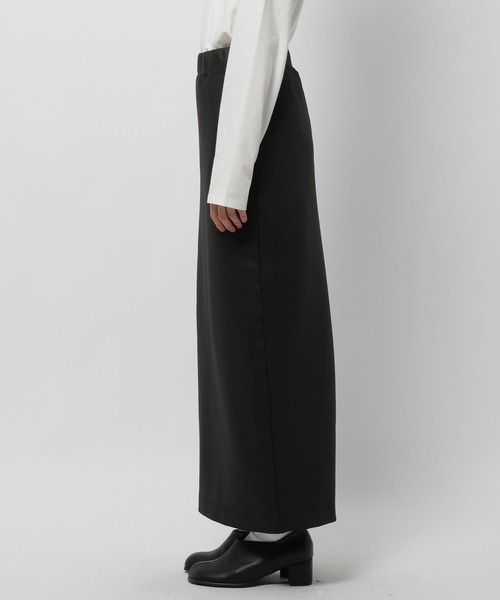 niko and...（ニコアンド）の「シャイニースウェットスカート（スカート・レディース・ネイビー/アイボリー/ブラック・FREE）」の4枚目の写真