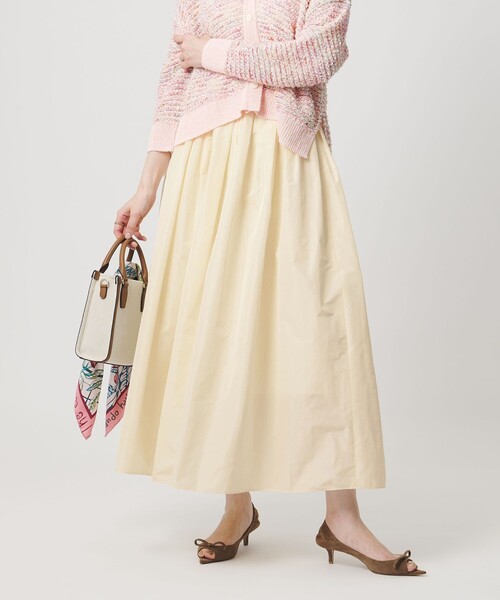 UNITED ARROWS（ユナイテッドアローズ）の「タフタ ボリューム ギャザースカート（スカート・レディース・オフホワイト/ブラック/その他2/その他1・36/38）」の9枚目の写真