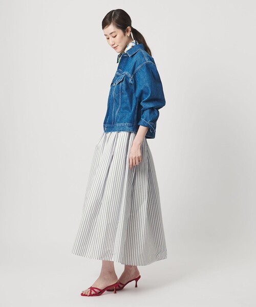 UNITED ARROWS（ユナイテッドアローズ）の「タフタ ボリューム ギャザースカート（スカート・レディース・オフホワイト/ブラック/その他2/その他1・36/38）」の16枚目の写真