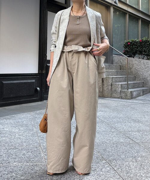 DouDou（ドゥドゥ）の「ヘンリーネック前後2WAYニットタンク（ニット/セーター・レディース・ベージュ/オフホワイト/ブラック/レッド・FREE）」の15枚目の写真