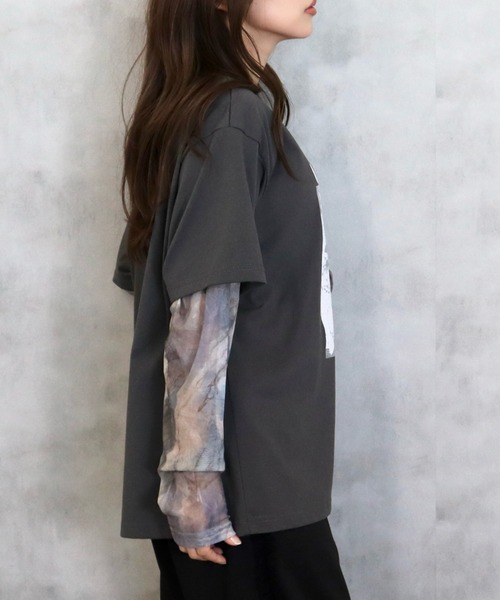 CECIL McBEE(セシルマクビー)の「袖レイヤードフロントプリントプルオーバー(Tシャツ/カットソー・レディース・ブラック/オフホワイト/チャコールグレー・MEDIUM/LARGE)」の22枚目の写真